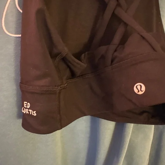 Lululemon and Ed Curtis collab sports bra size 4 nwot - Picture 4 of 6